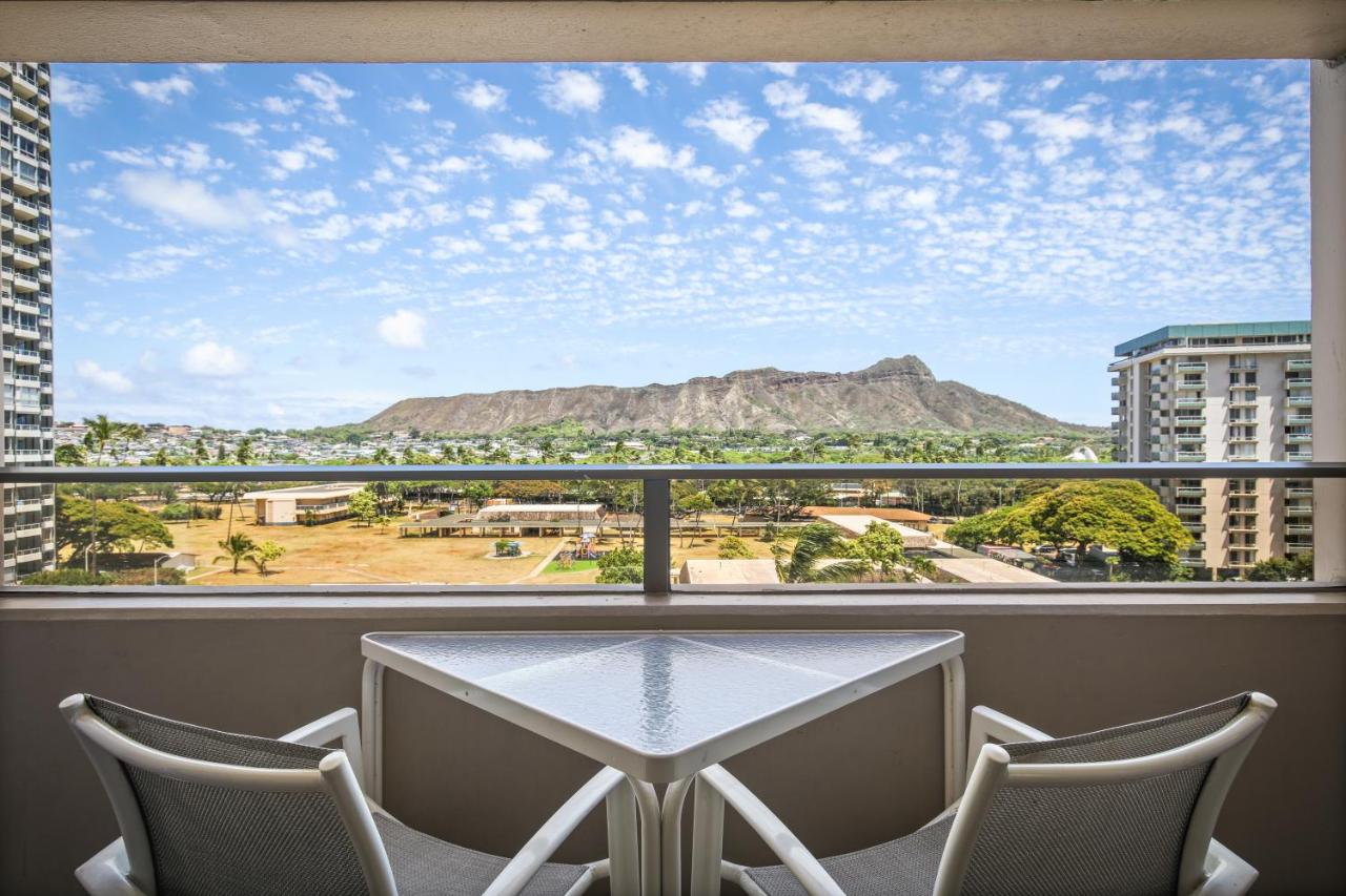 Two-Bedroom Suite at Aston Waikiki Sunset