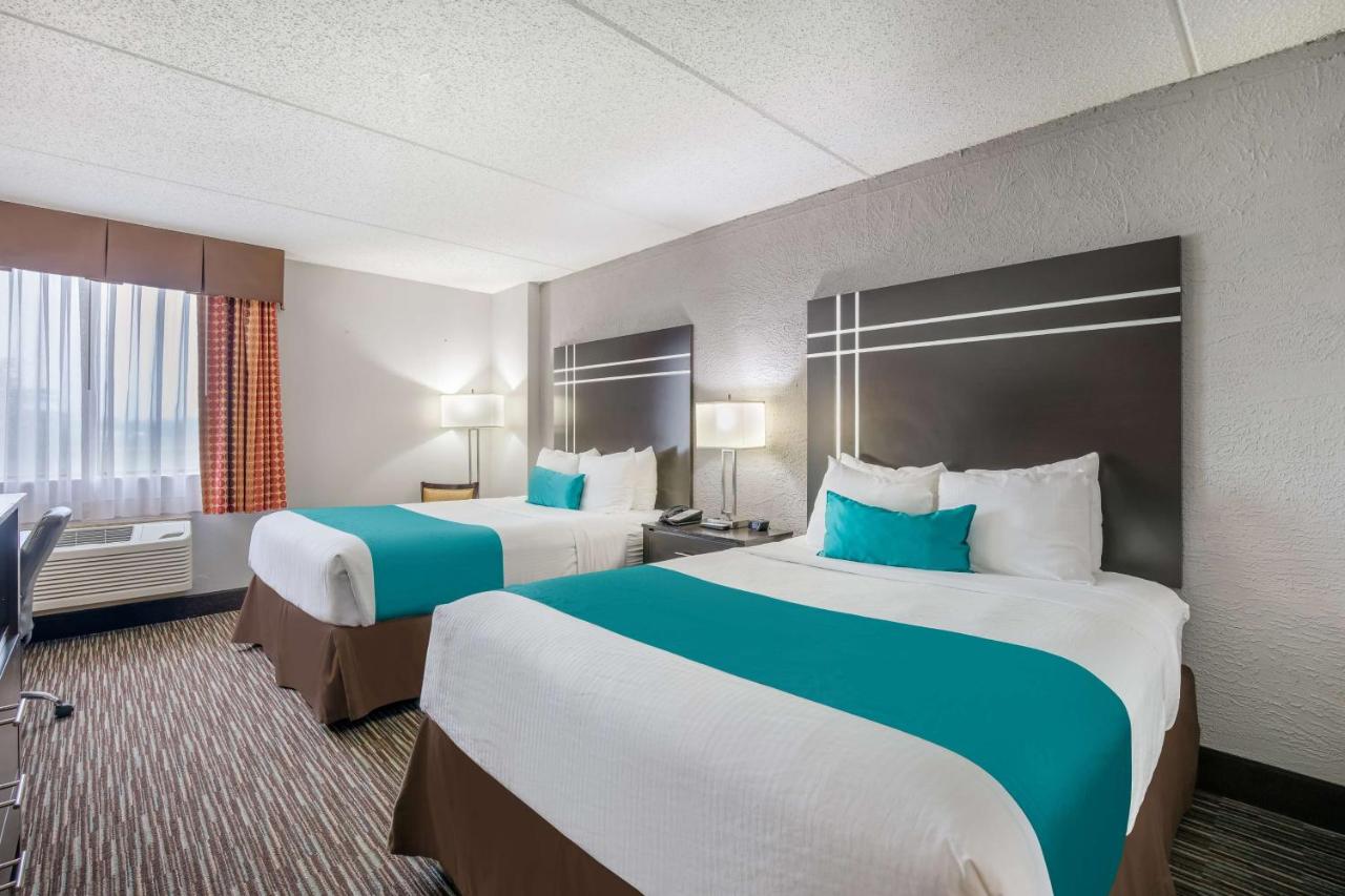 | Best Western Waukesha Grand