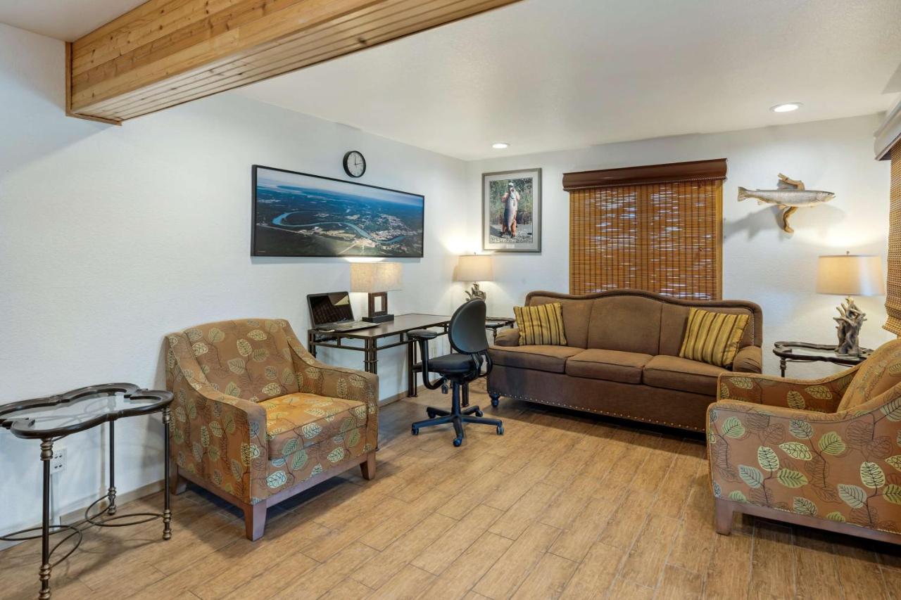 | Best Western King Salmon Inn