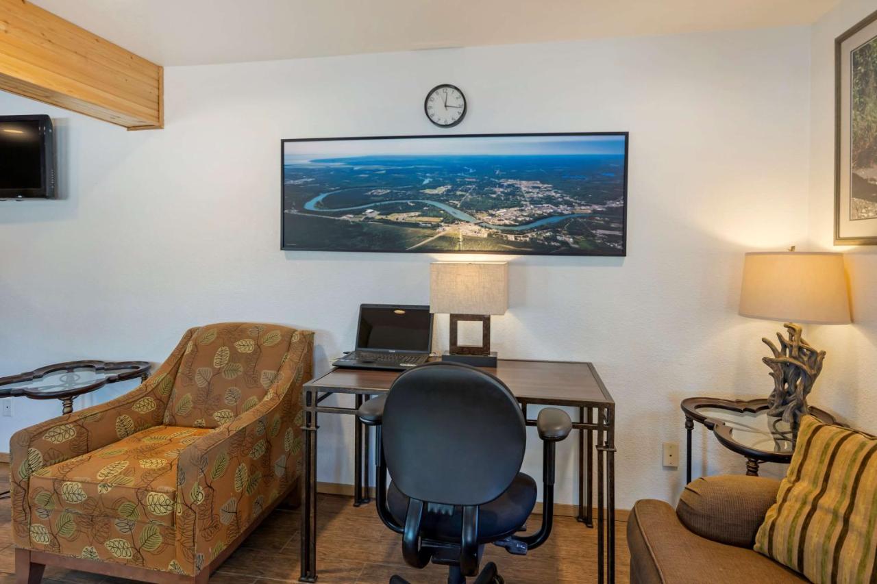 | Best Western King Salmon Inn