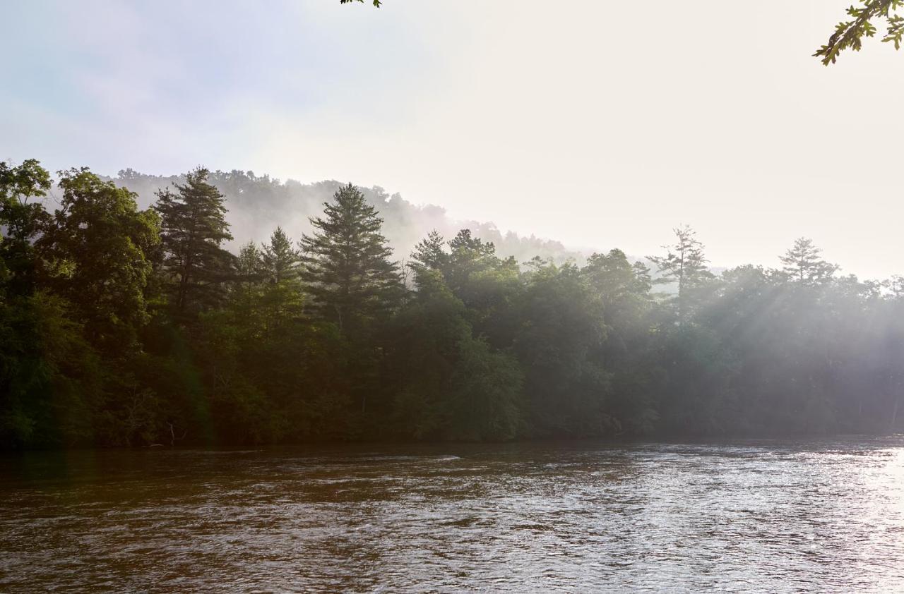 | Asheville River Cabins