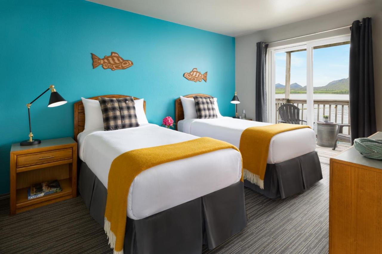 Twin Room Oceanview at The Ketch Inn