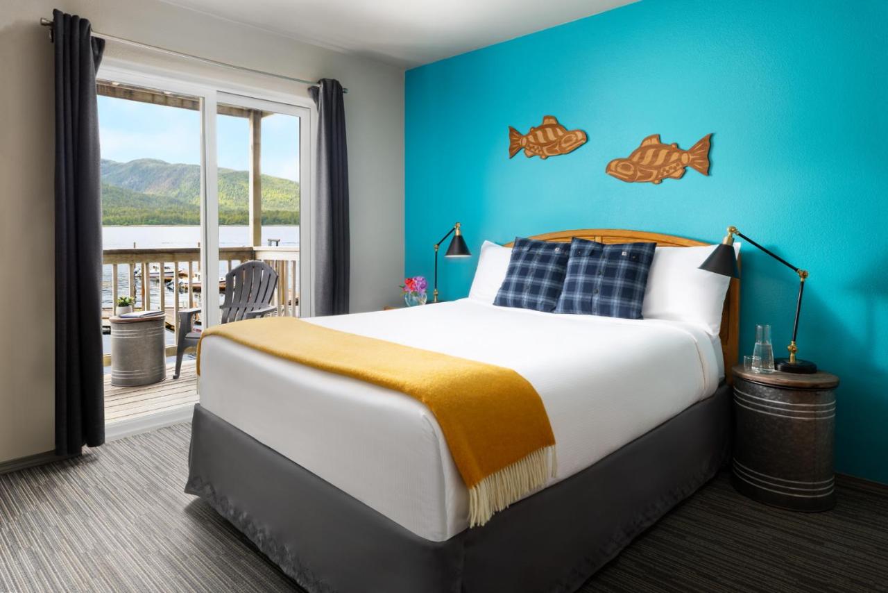 1 Double Bed Oceanview at The Ketch Inn