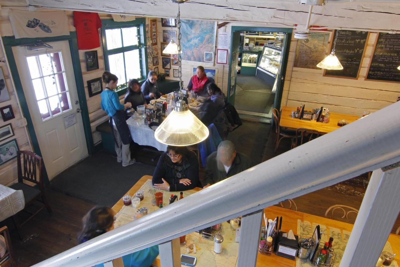  | Talkeetna Roadhouse