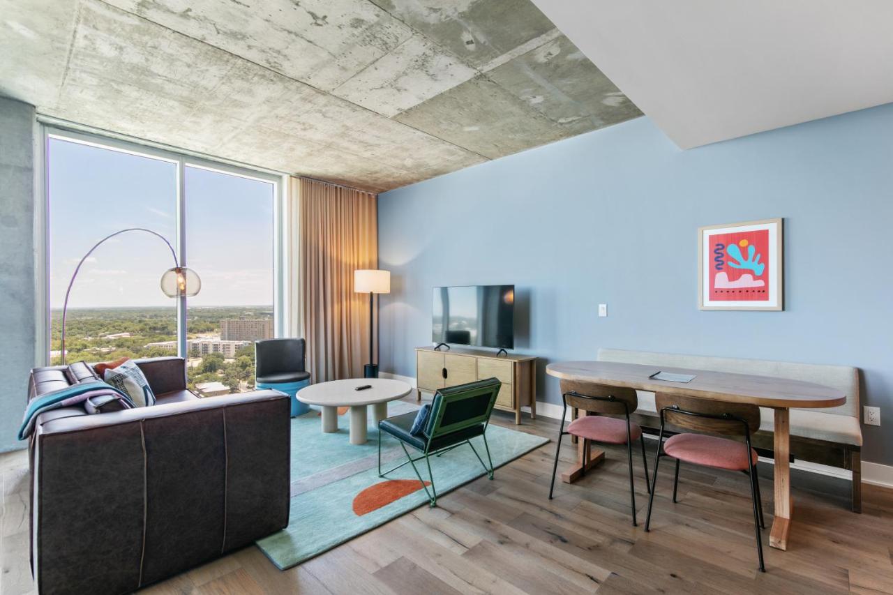 Grand Condo at Austin Condo Hotel