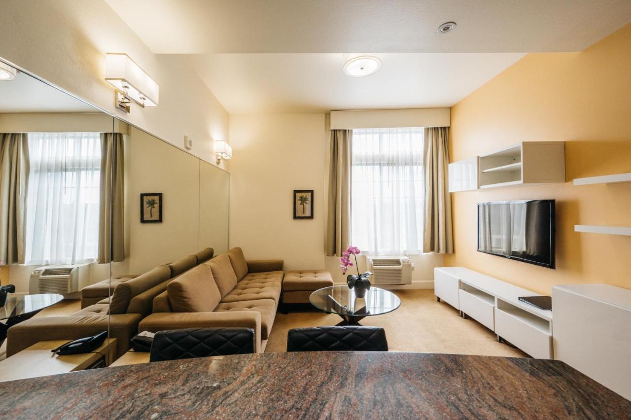 One-Bedroom Apartment at Studios Inn