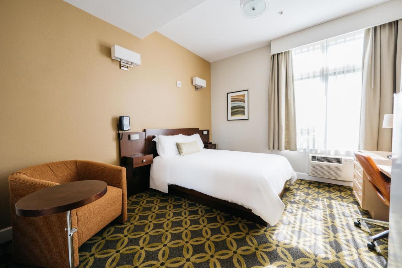Studio Apartment at Studios Inn