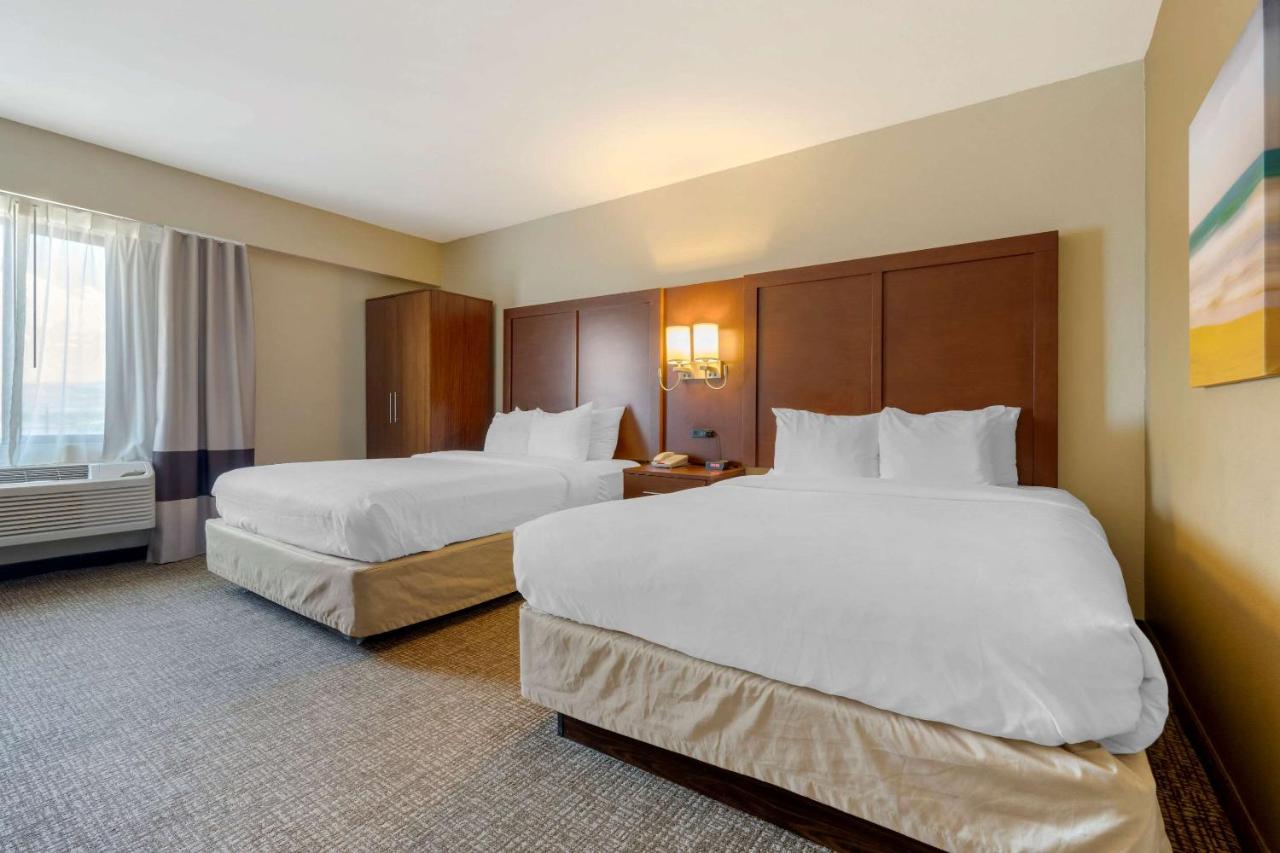 Queen Room with Two Queen Beds Upgrade - Accessible/Non-Smoking at Comfort Inn Camp Verde I-17
