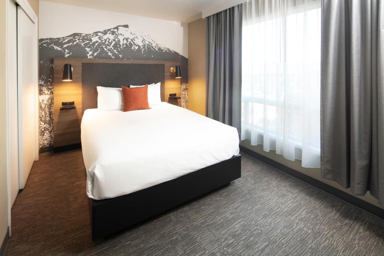 Family Suite at Waypoint Hotel