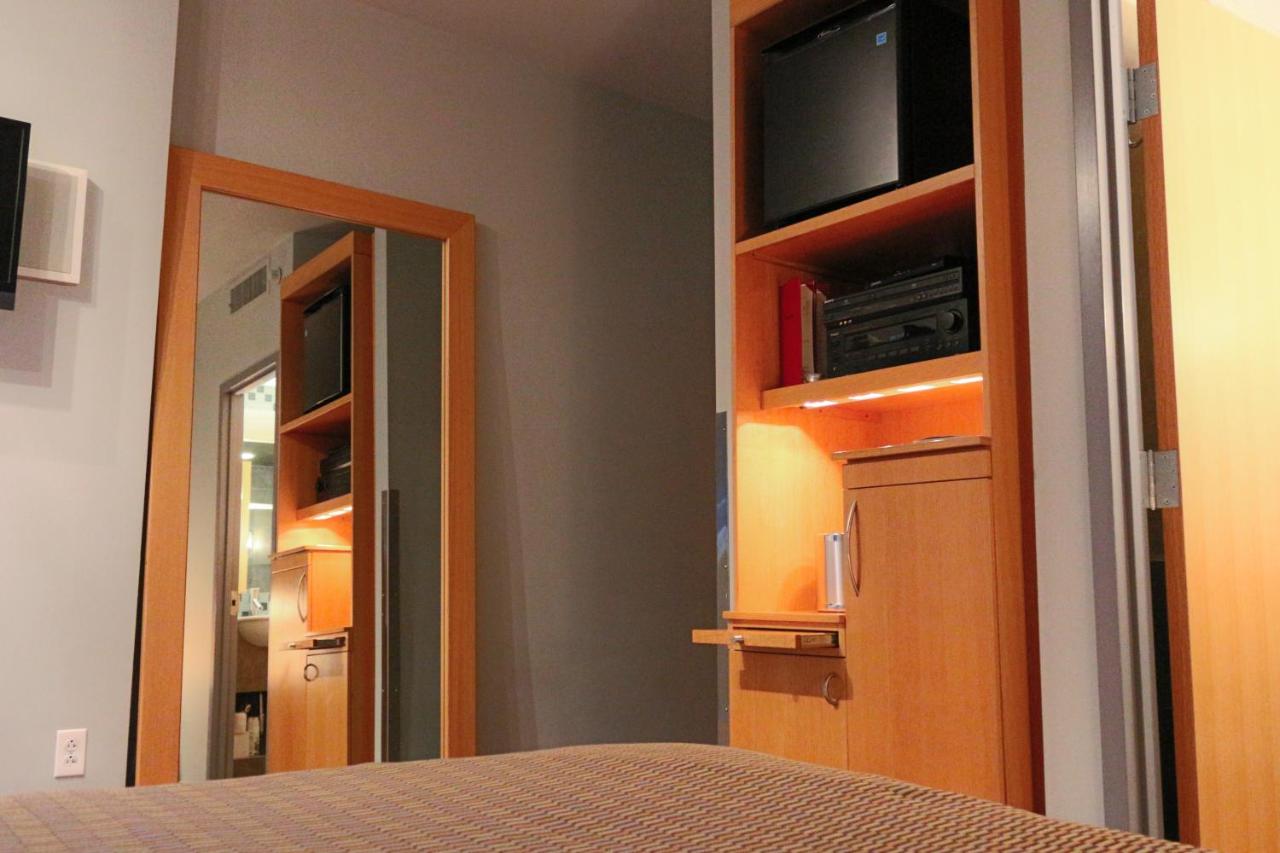 Standard Room at Charlesmark Hotel