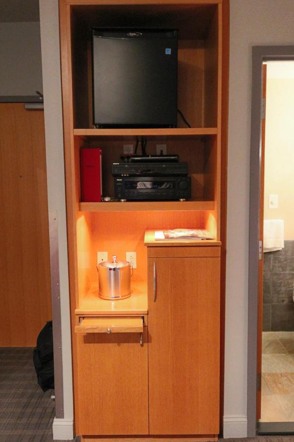 Standard Room at Charlesmark Hotel