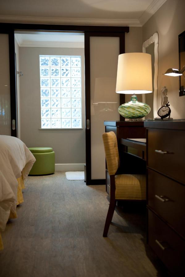 Queen Suite with Two Queen Beds at Almond Tree Inn Hotel - Adults Only