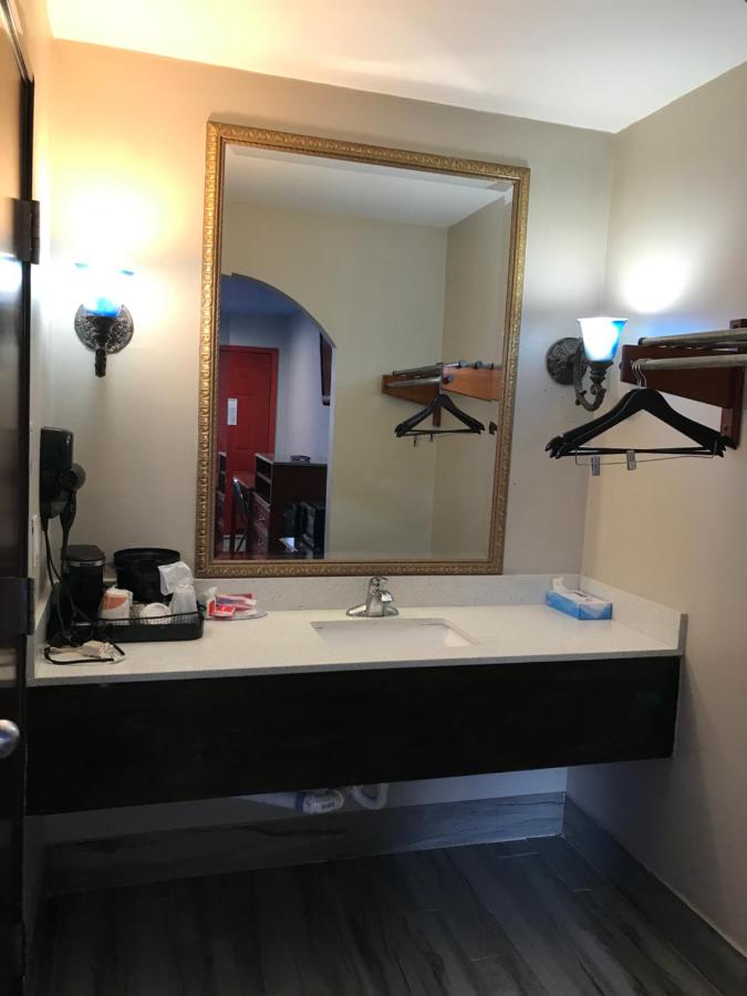  | Summit Inn - Houston Medical Center - NRG Park