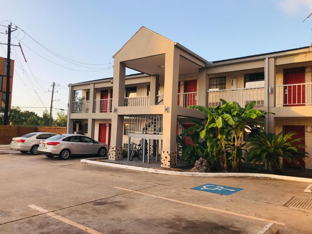  | Summit Inn - Houston Medical Center - NRG Park