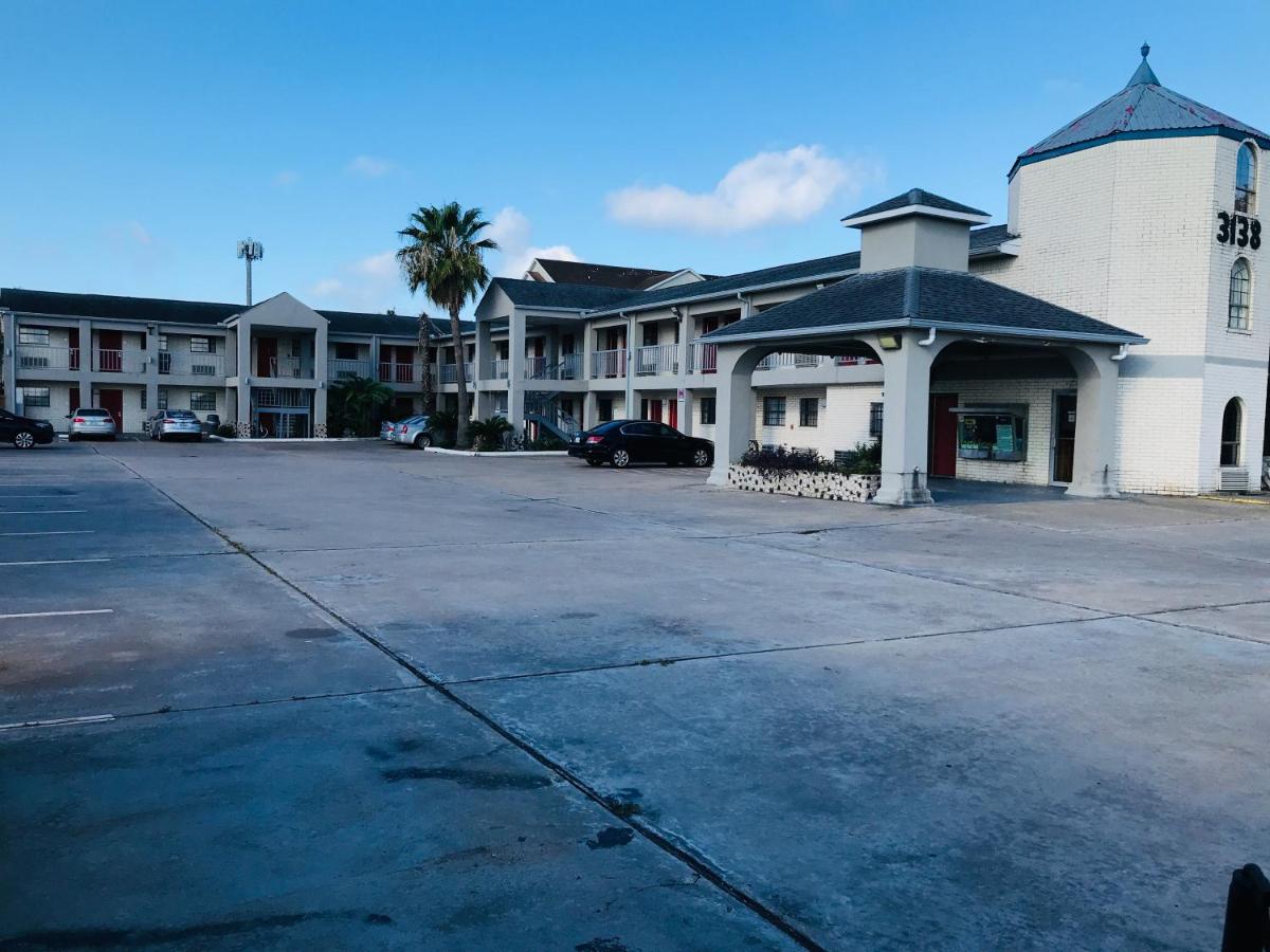  | Summit Inn - Houston Medical Center - NRG Park