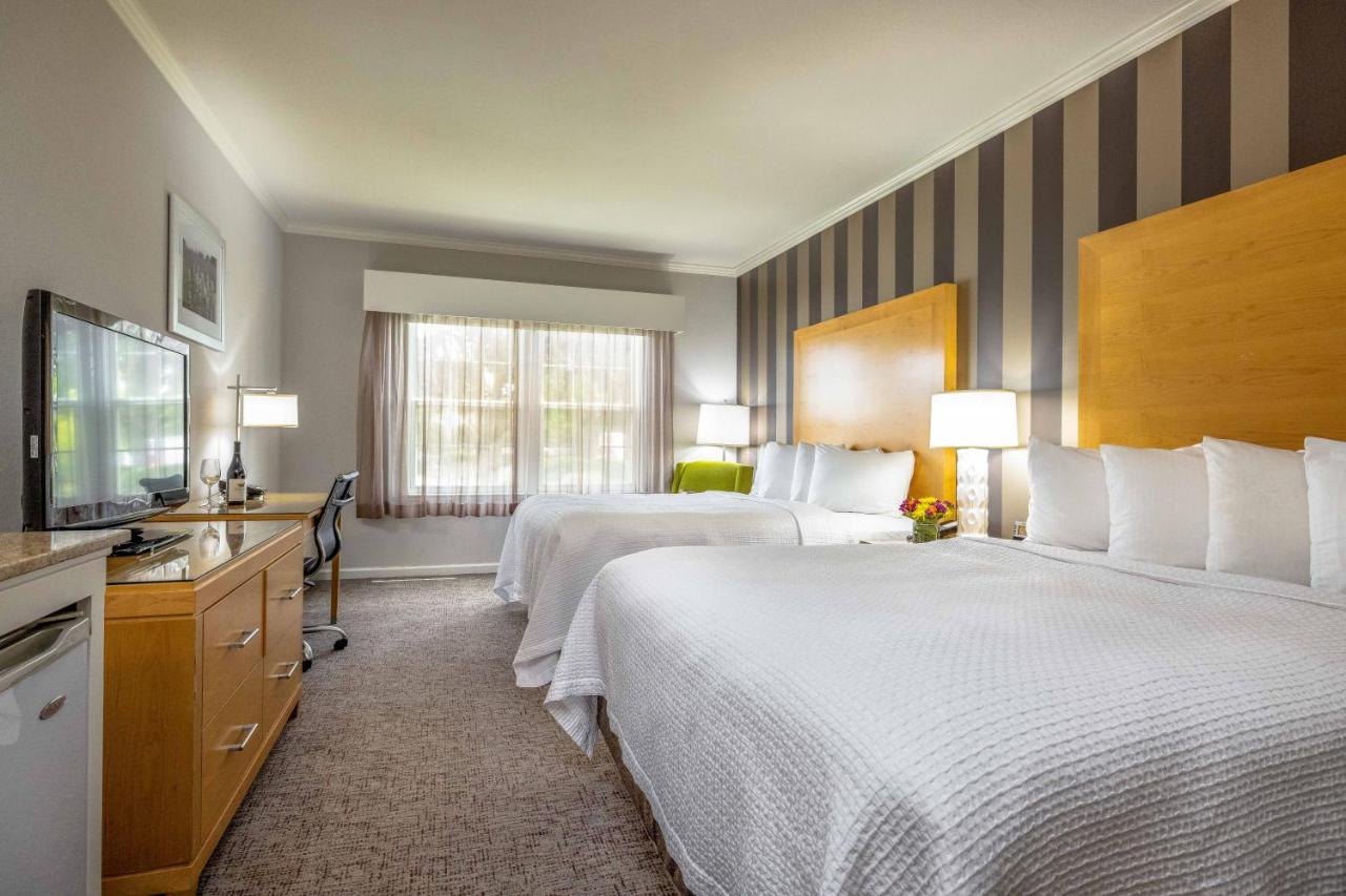 Queen Room with Two Queen Beds - Interior Corridor - Non-Smoking at Best Western Plus Dixon Davis