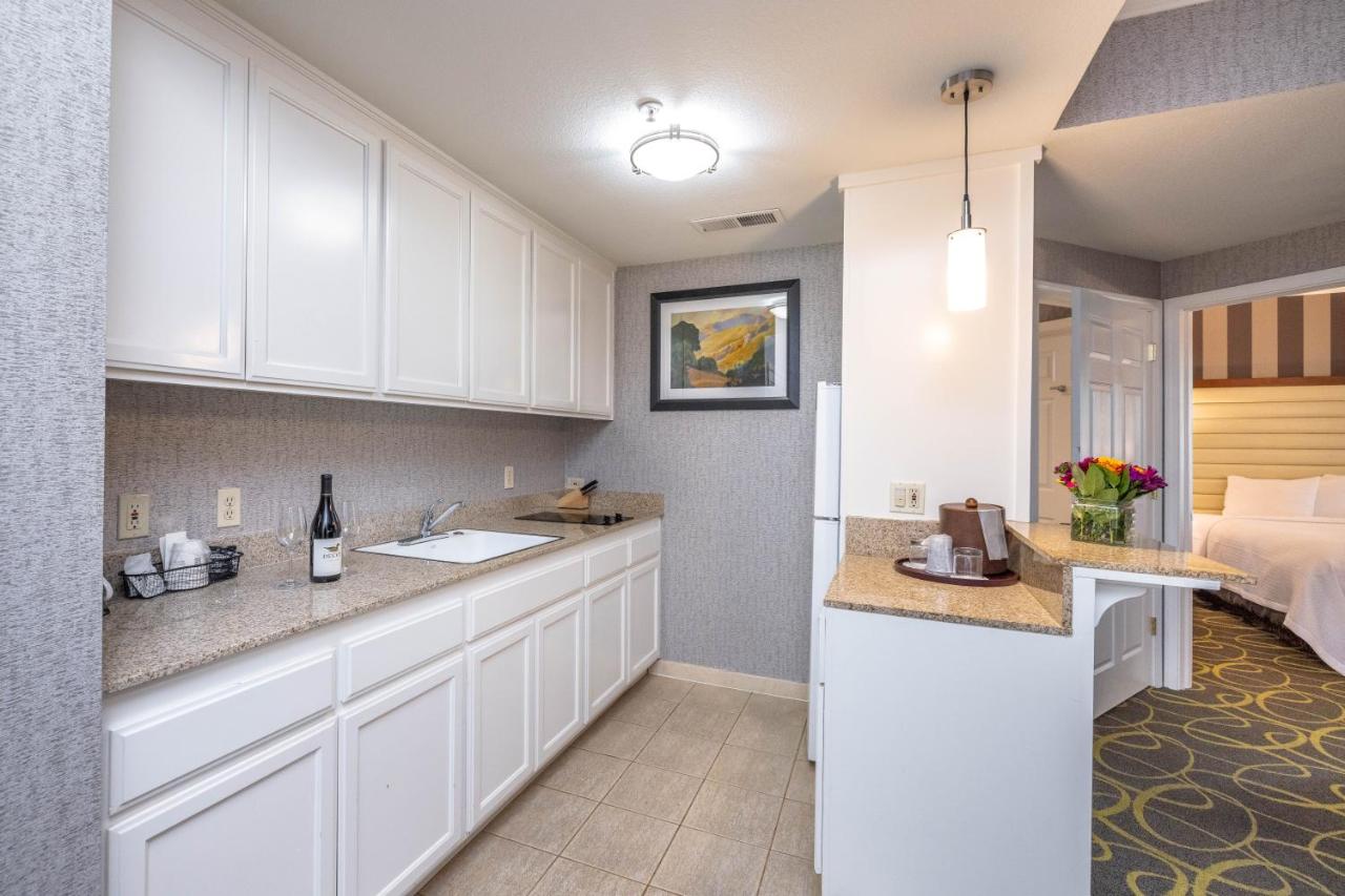 King Suite - Non-Smoking at Best Western Plus Dixon Davis