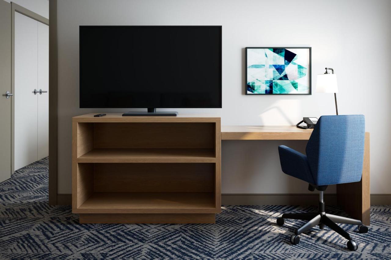 | Candlewood Suites - Tulsa Hills - Jenks, an IHG Hotel