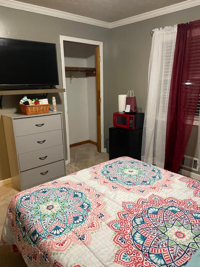 | Jenkins Sisters Promising Center LLC