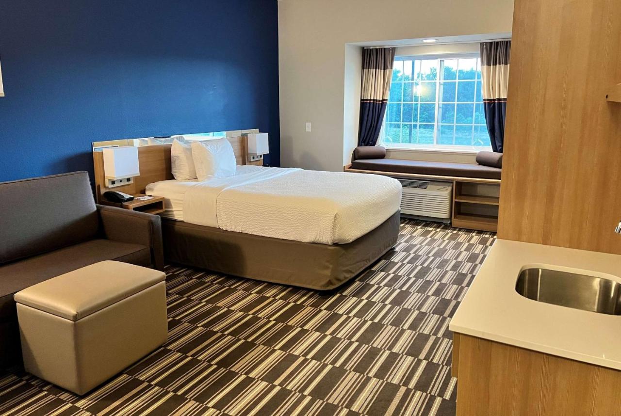  | Microtel Inn & Suites by Wyndham Fountain North