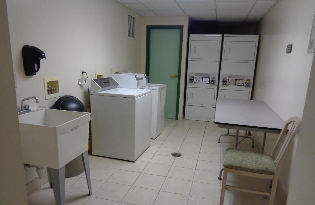| Allure Suites
