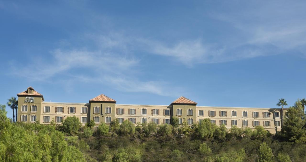| Ayres Suites Mission Viejo