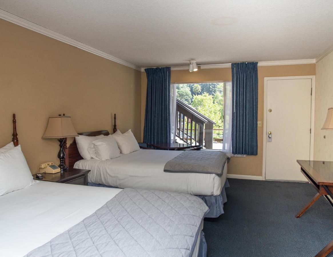 | The Occidental Lodge