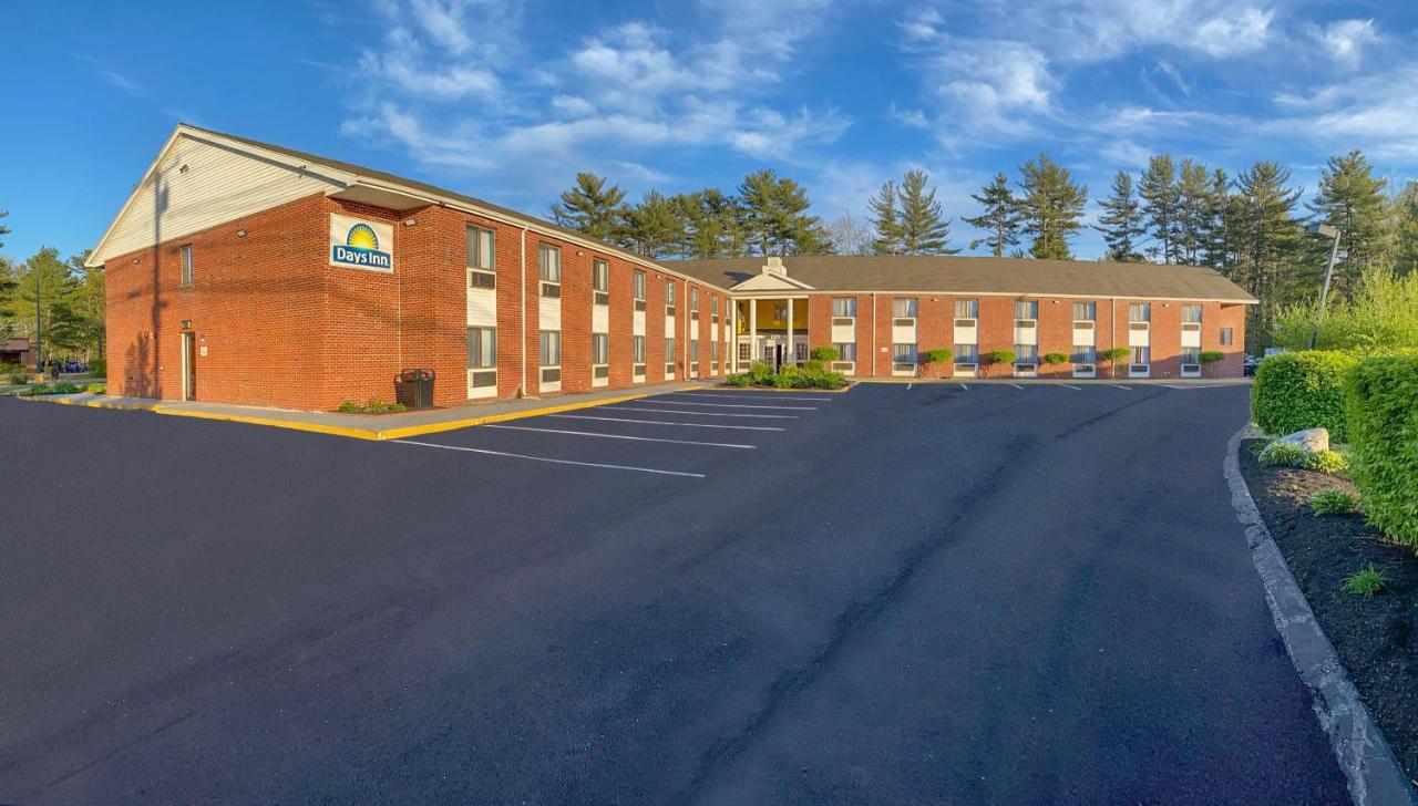 | Days Inn by Wyndham Brunswick Bath Area