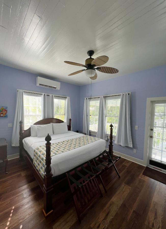  | The Porch on Frances Inn - Adults Exclusive