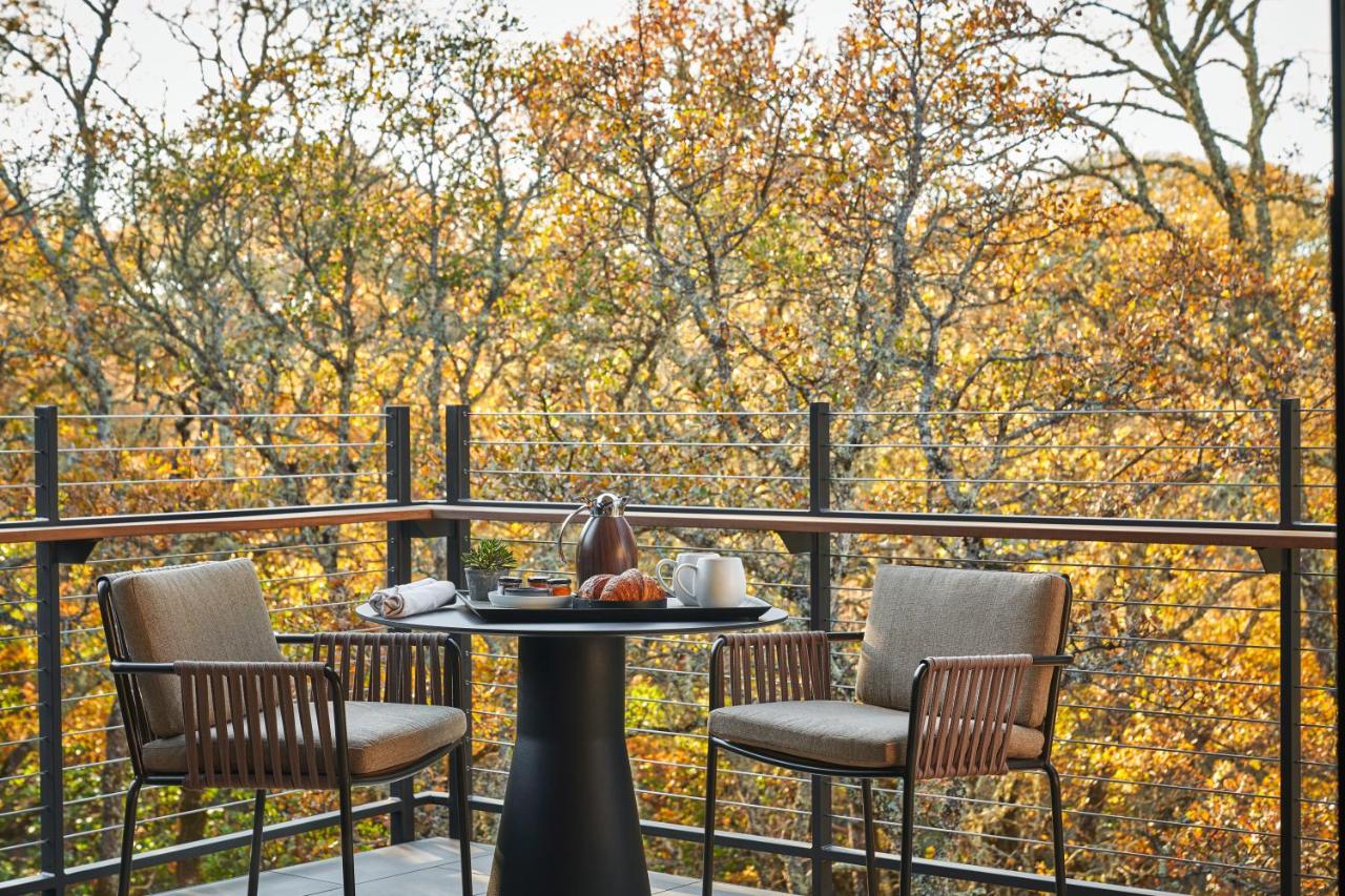 Deluxe King Studio at Montage Healdsburg