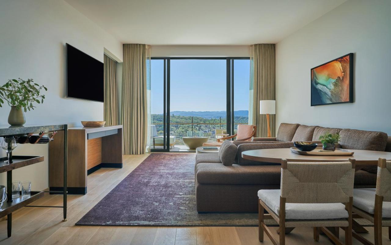 Suite with Mountain View at Montage Healdsburg