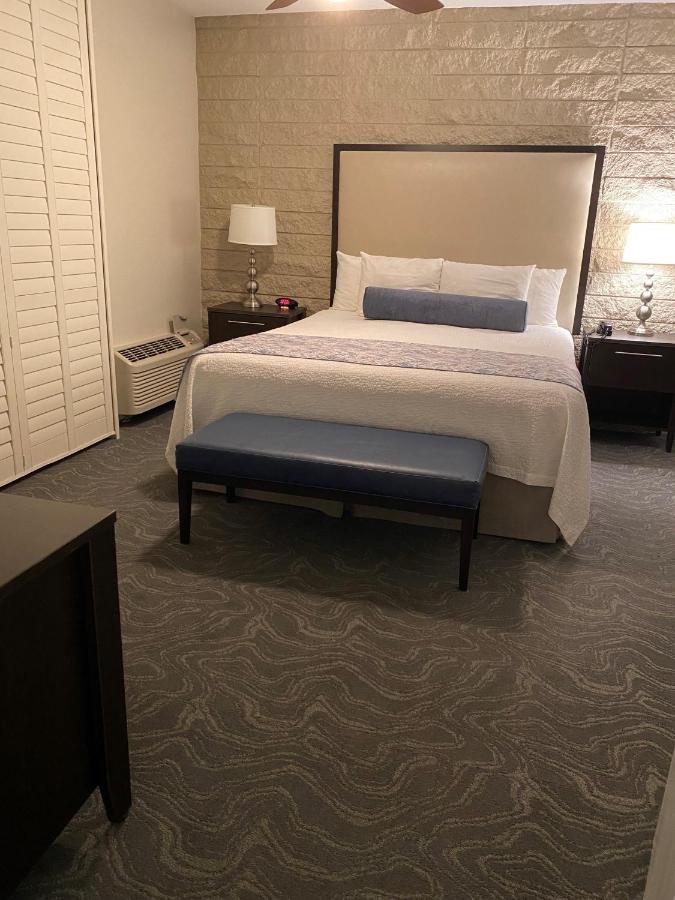 Two-Bedroom Apartment at GetAways at Palm Springs Tennis Club