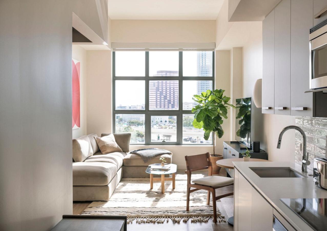 Junior One Bedroom Apartment at ROOST Tampa