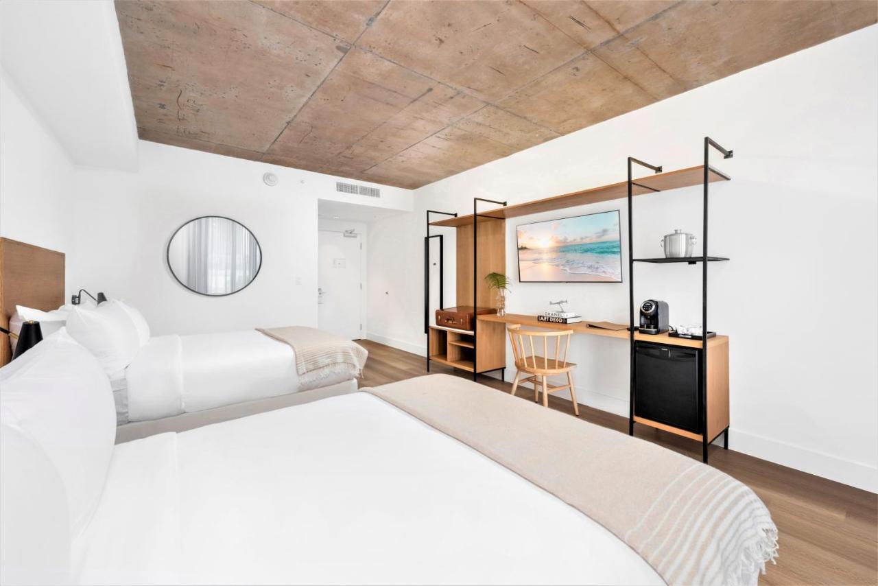 | Urbanica Fifth