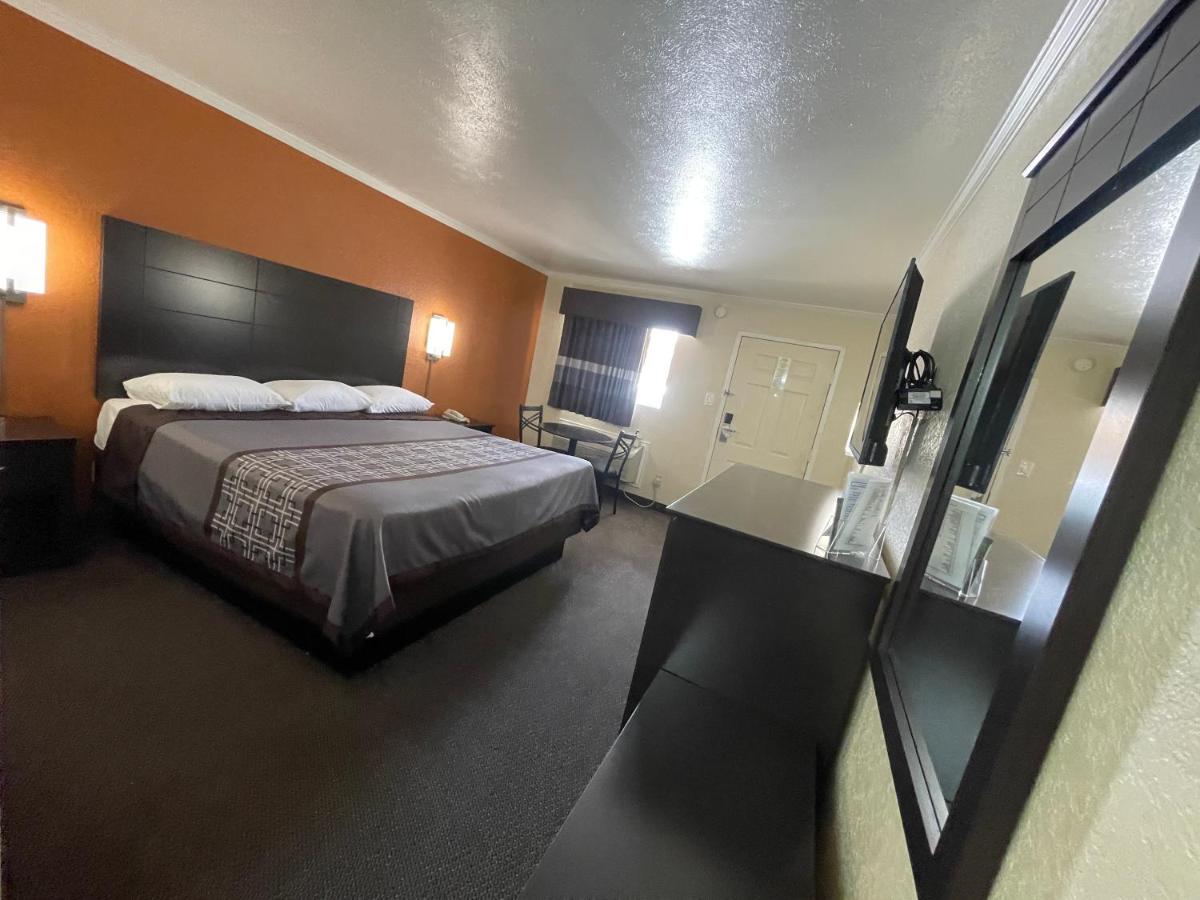 | Lufkin Inn