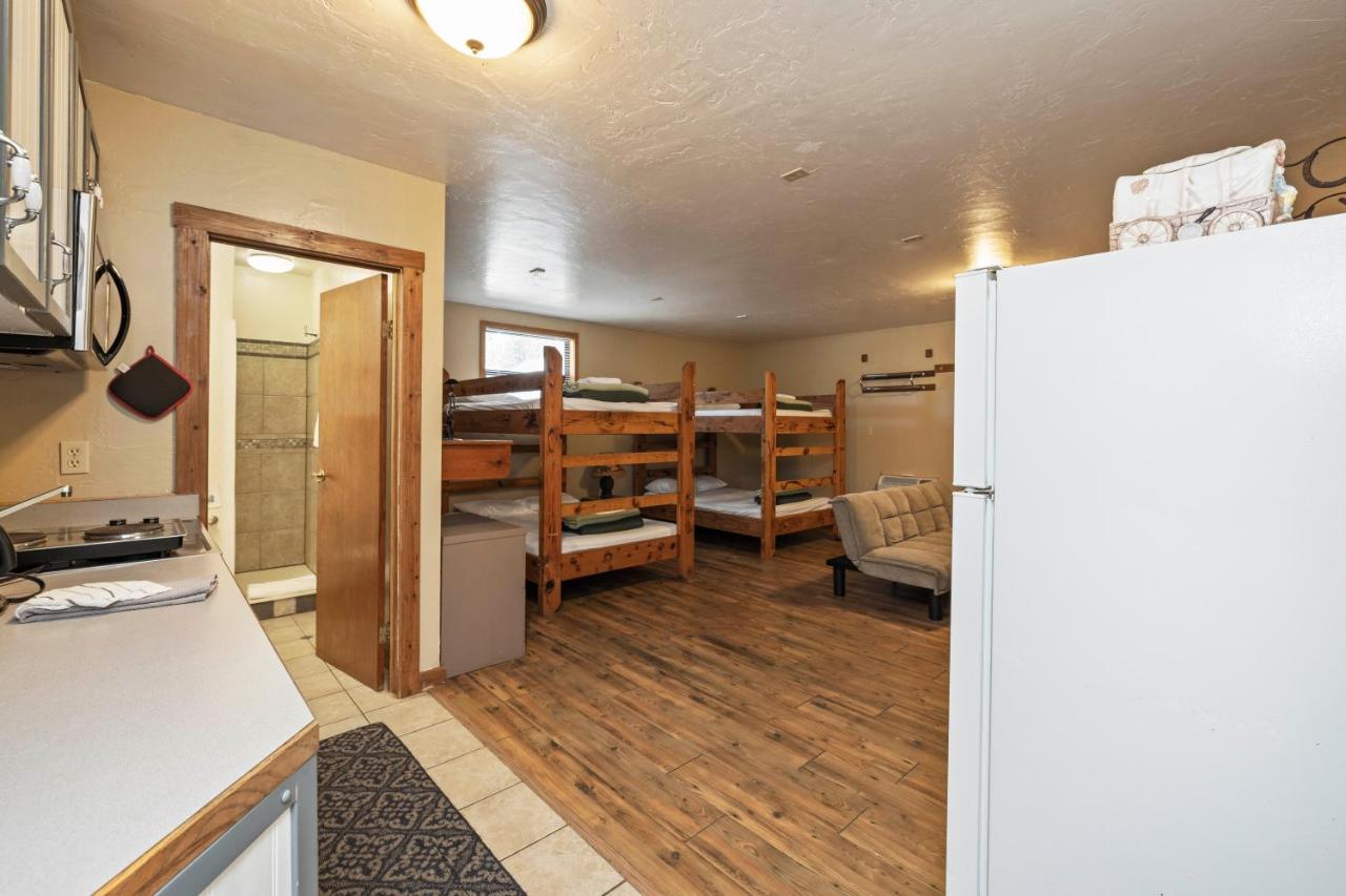 | Birch Glen Lodge