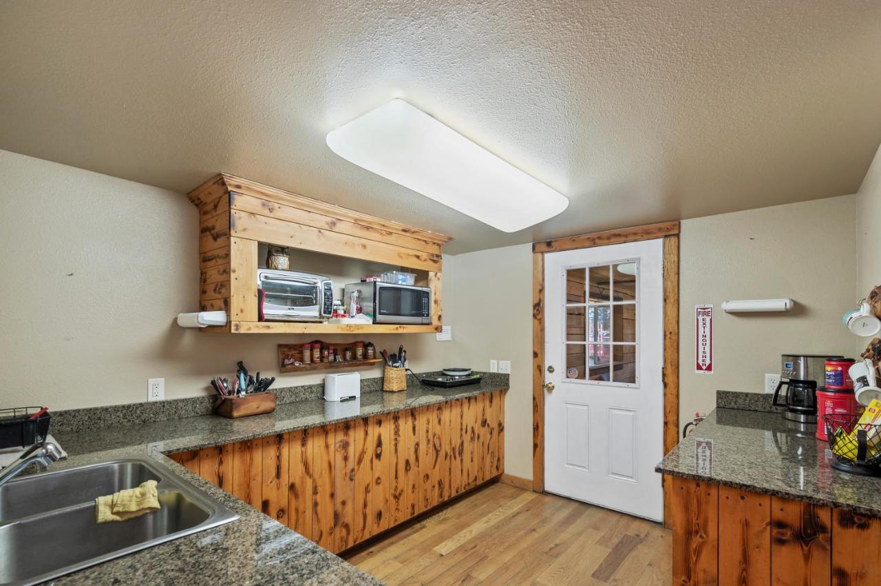 | Birch Glen Lodge