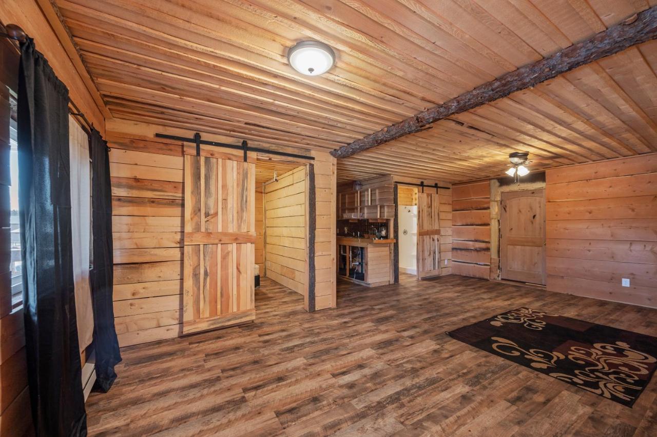 | Birch Glen Lodge