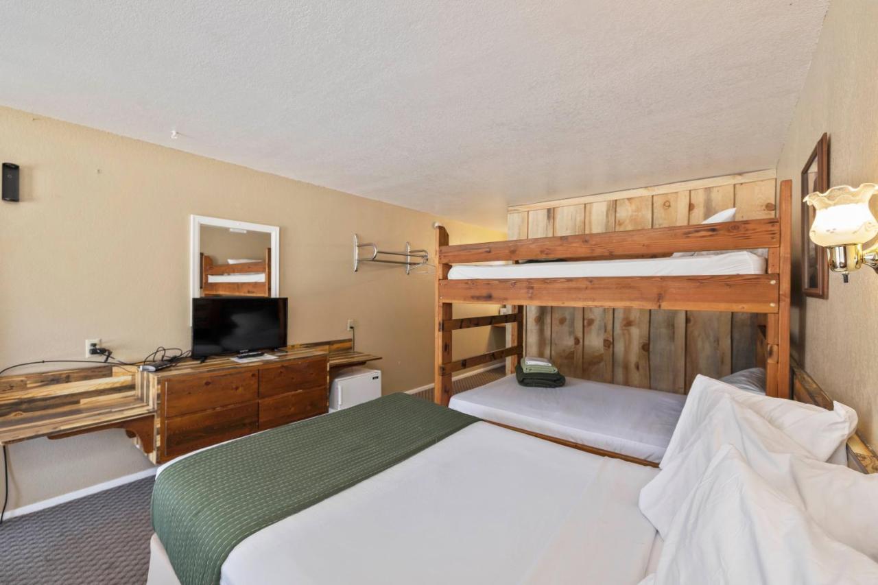 | Birch Glen Lodge