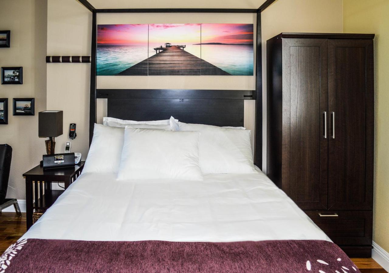 | Rio Vista Inn & Suites Santa Cruz