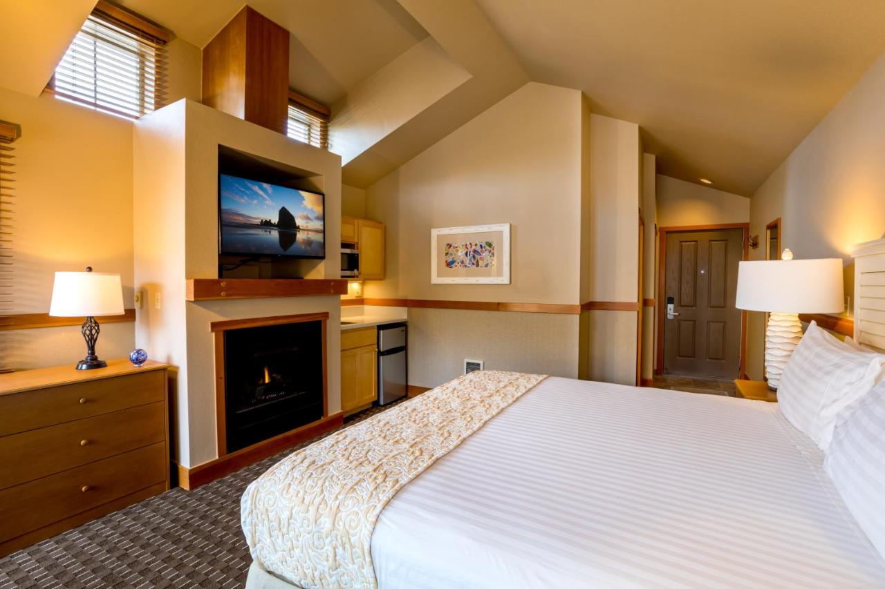| The Ocean Lodge