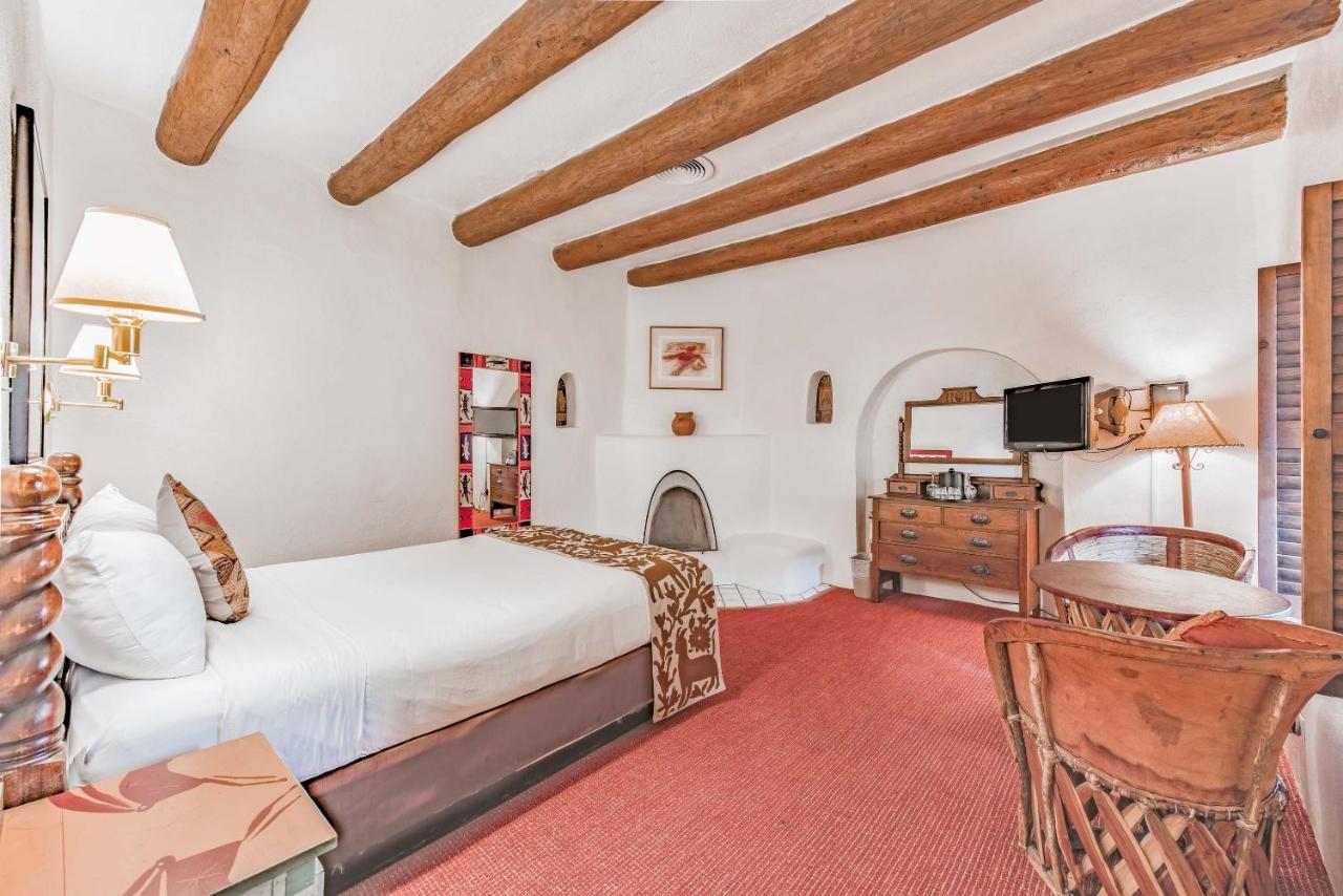 Standard Queen Room at The Historic Taos Inn