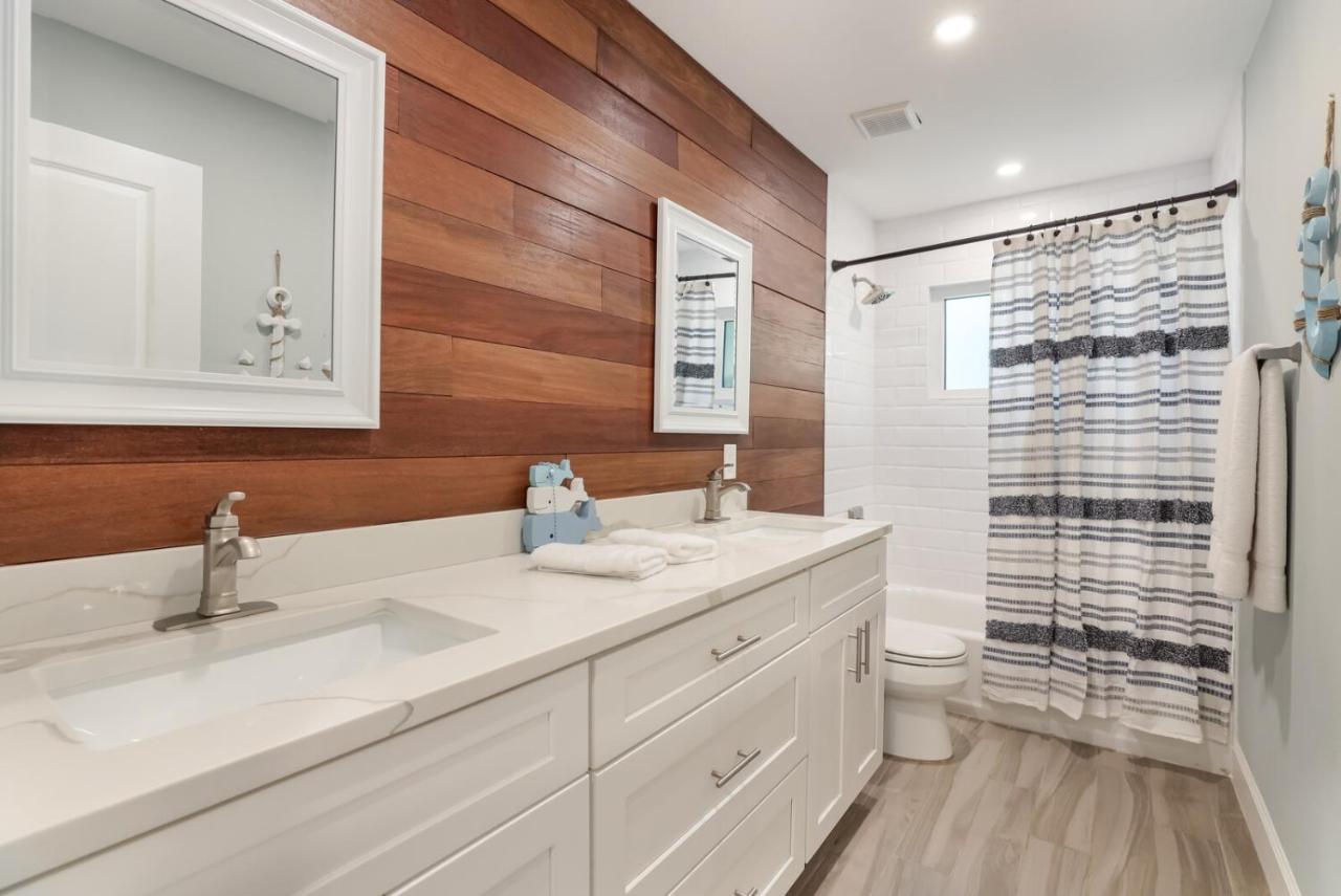  | Updated Sarasota pool home 8 mins drive to siesta key