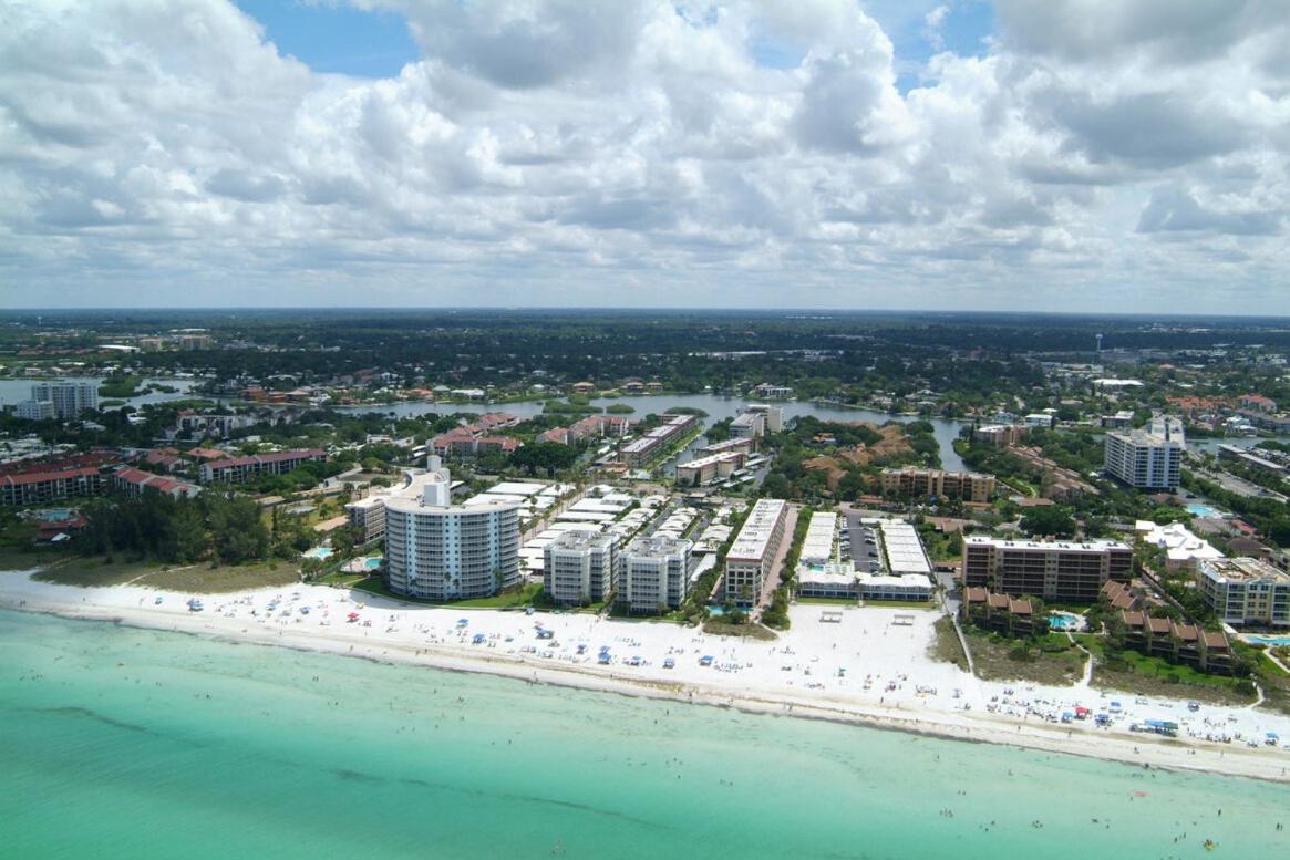  | Updated Sarasota pool home 8 mins drive to siesta key
