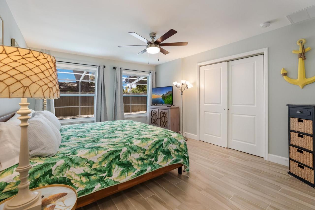  | Updated Sarasota pool home 8 mins drive to siesta key
