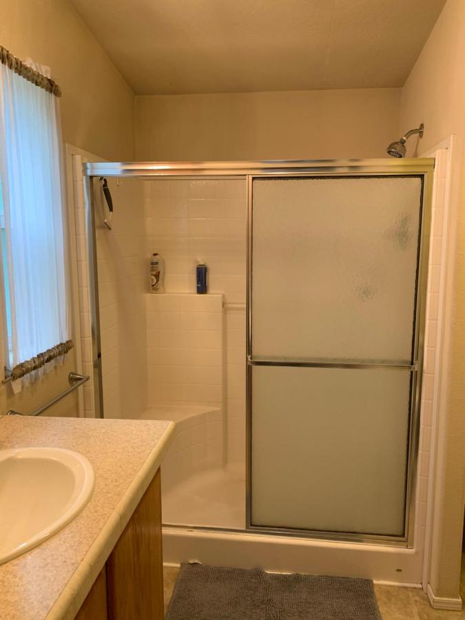 | Glacier Haven Inn