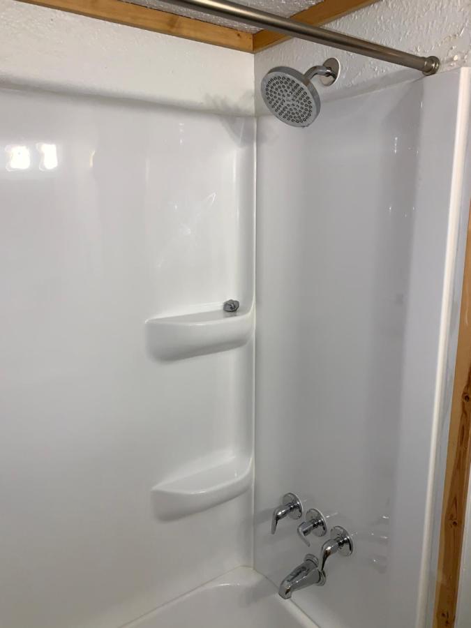 | Glacier Haven Inn