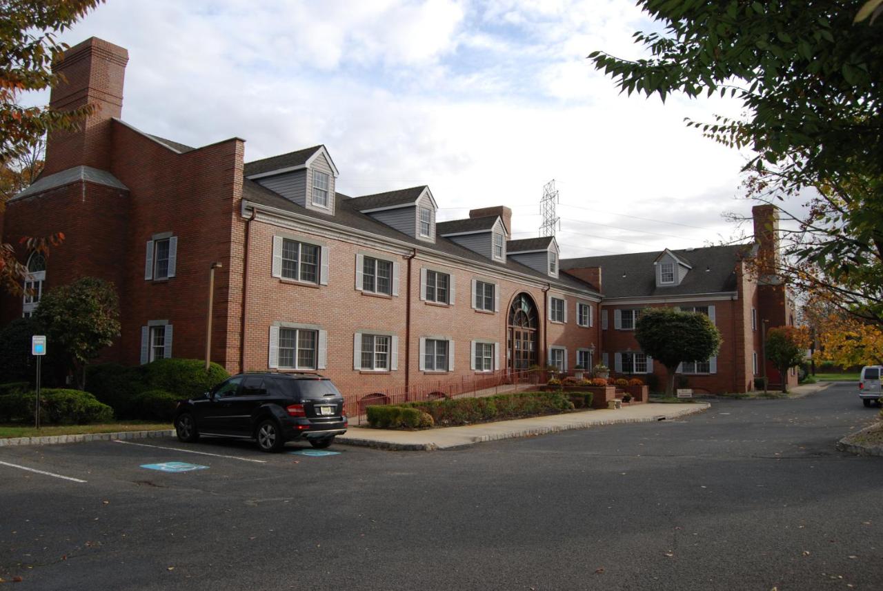 | Colts Neck Inn Hotel