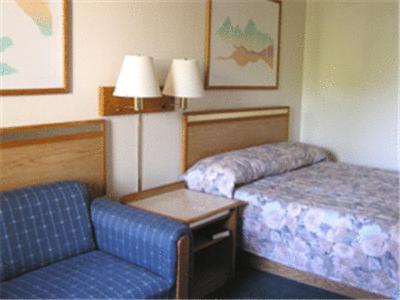 | Colorado River Value Inn