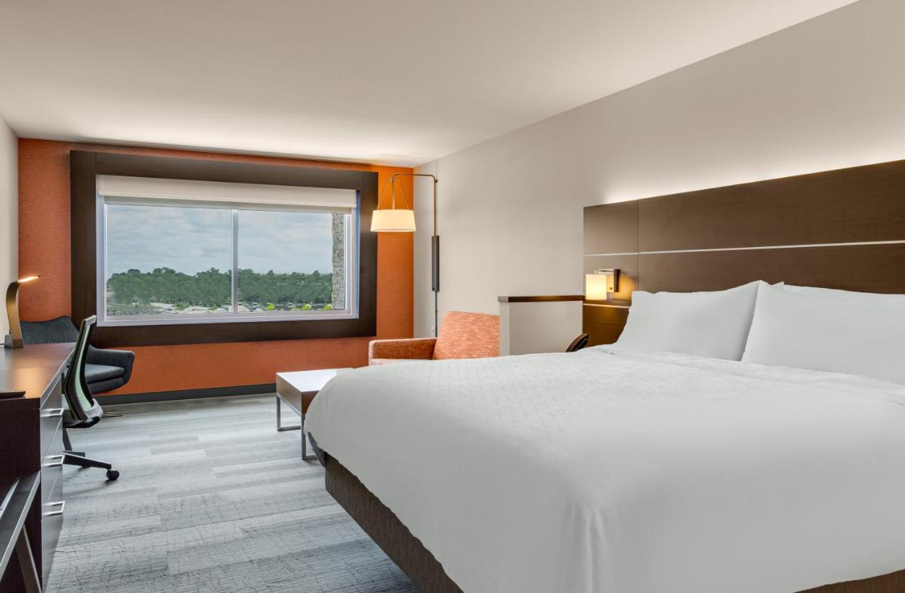  | Holiday Inn Express & Suites Sanford - Lake Mary, an IHG Hotel